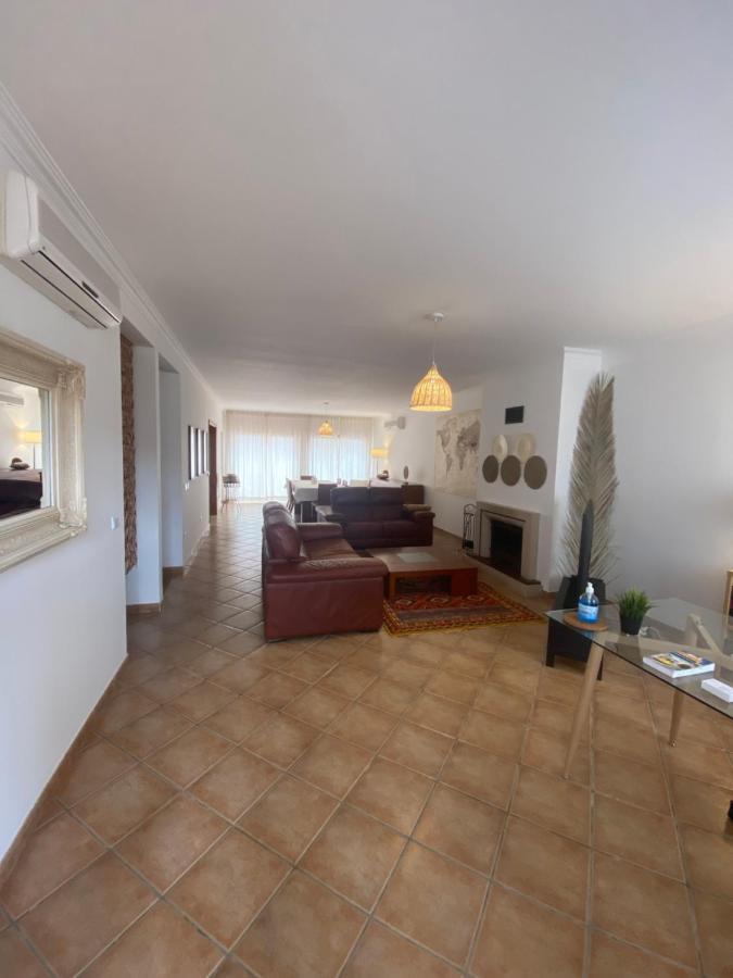 Aloha Burgau Guesthouse Bagian luar foto