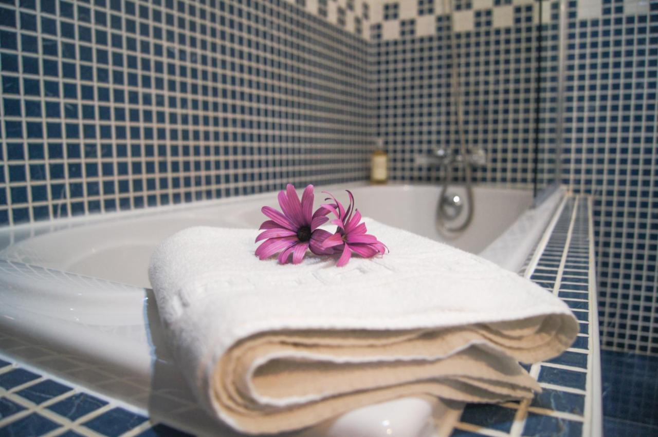 Aloha Burgau Guesthouse Bagian luar foto